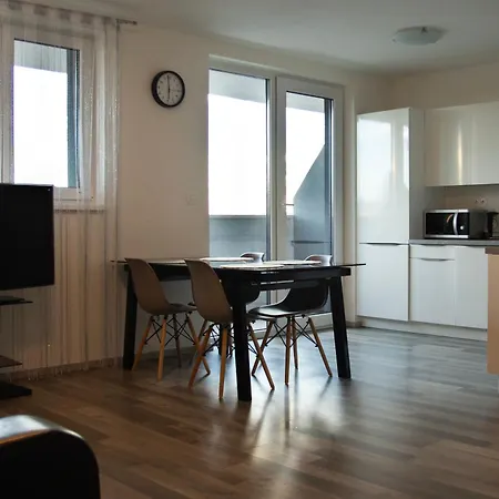 Apartment Cozy In Petrzalka Pressburg